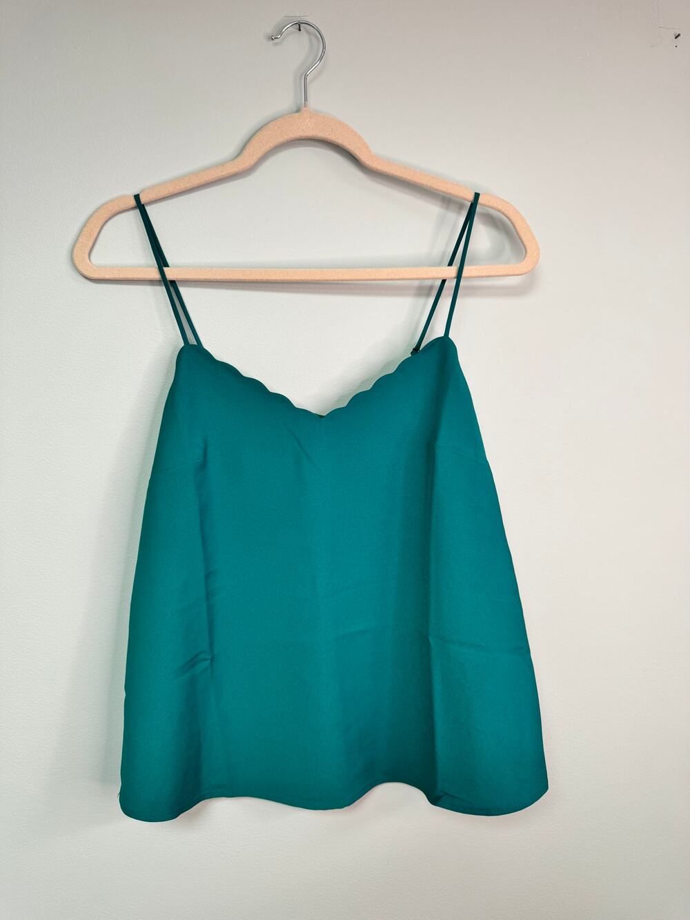 NWT! J.Crew Scalloped Trim Tank With Adjustable Straps - Green - Size 6